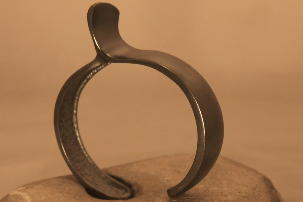 Celia de Flers Wishbone Small Cuff