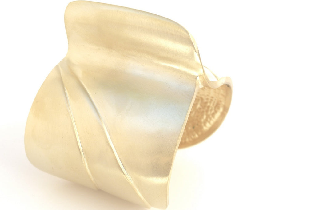 Celia de Flers Wishbone Large cuff