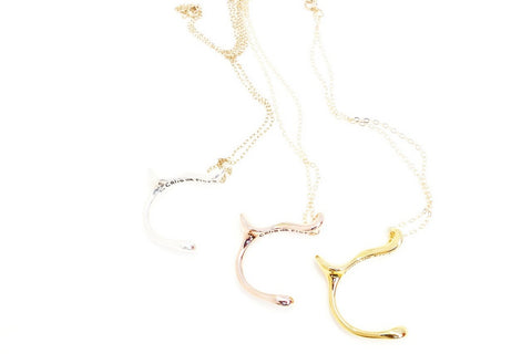 Celia de Flers small pendant on chain